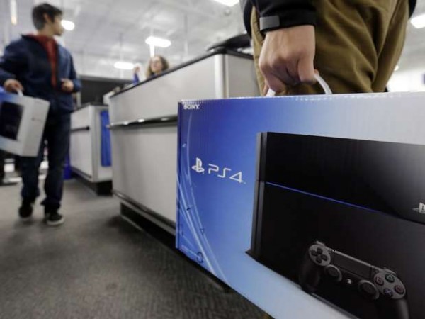 31 % dos PS4 foram comprados por donos de XBox 360 e Wii 1 PS4 consumidor