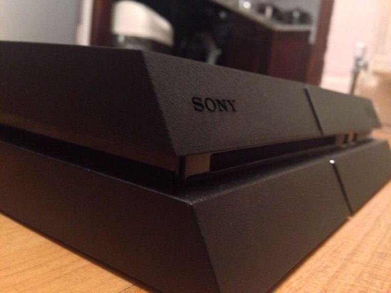 PS4 modelo CUH 12