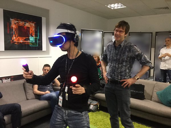 PlayStation_VR_Kojima