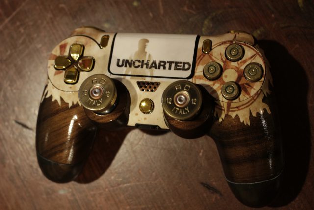 dual-shock-4-uncharted-4