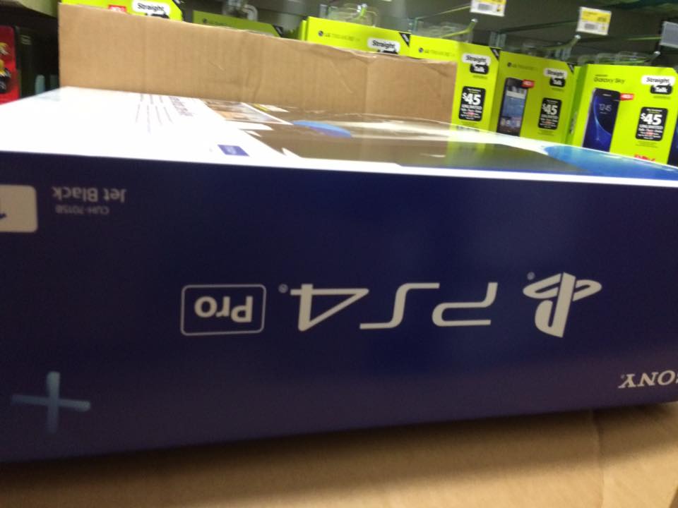 Sony começa enviar PS4 Pro às lojas; veja caixa 5 caixa-ps4-pro_5